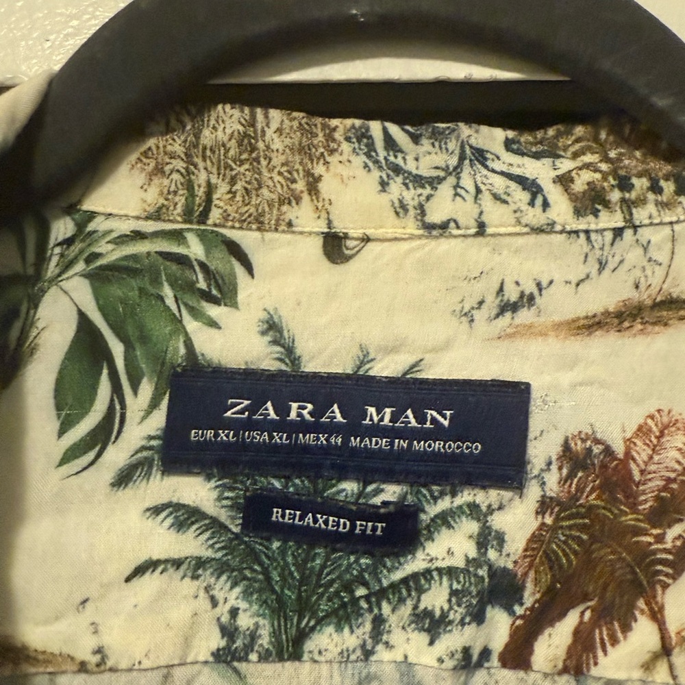 Zara Man casual button down - Picture 2 of 4